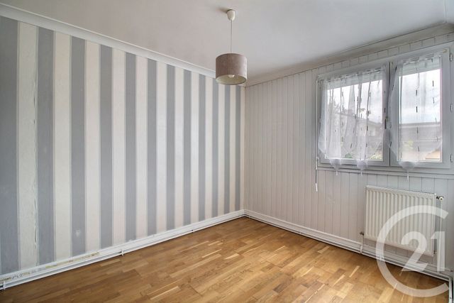 Afficher la photo en grand Appartement F3 à vendre - 3 pièces - 50.85 m2 - PESSAC - 33 - AQUITAINE - Century 21 A.C.O