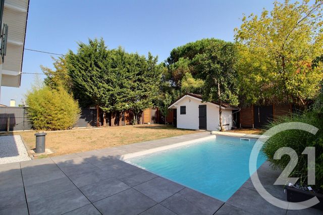 maison à vendre - 5 pièces - 128.0 m2 - PESSAC - 33 - AQUITAINE - Century 21 A.C.O