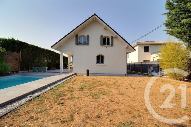 maison à vendre - 5 pièces - 128.0 m2 - PESSAC - 33 - AQUITAINE - Century 21 A.C.O