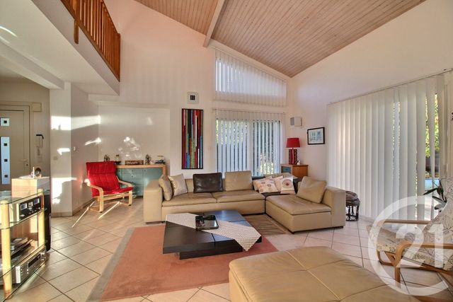 maison à vendre - 5 pièces - 153.35 m2 - PESSAC - 33 - AQUITAINE - Century 21 A.C.O
