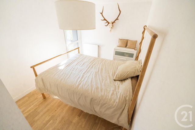 Appartement F3 à vendre - 3 pièces - 68.6 m2 - PESSAC - 33 - AQUITAINE - Century 21 A.C.O.