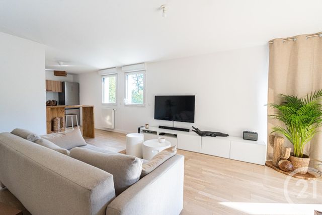 Appartement F3 à vendre - 3 pièces - 68.6 m2 - PESSAC - 33 - AQUITAINE - Century 21 A.C.O.