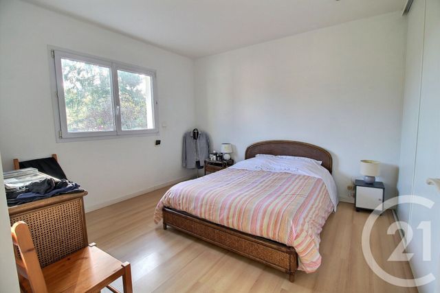 maison à vendre - 6 pièces - 122.36 m2 - PESSAC - 33 - AQUITAINE - Century 21 A.C.O