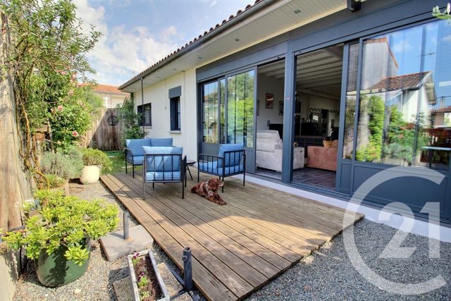 maison à vendre - 4 pièces - 119.69 m2 - PESSAC - 33 - AQUITAINE - Century 21 A.C.O.
