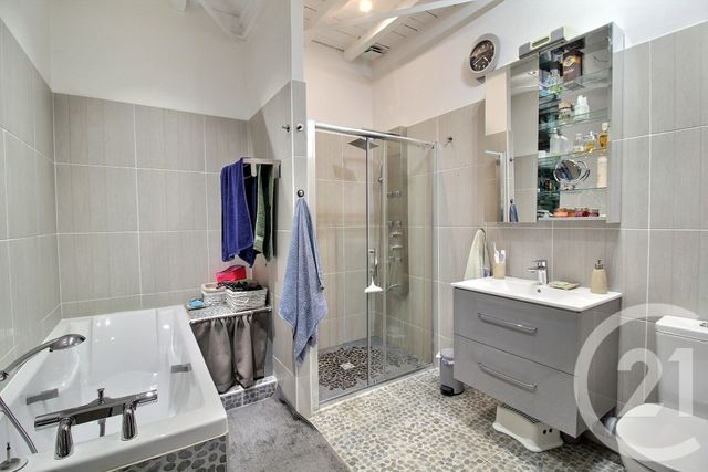 maison à vendre - 4 pièces - 119.69 m2 - PESSAC - 33 - AQUITAINE - Century 21 A.C.O.