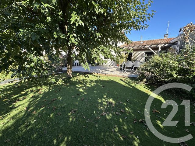 maison à vendre - 7 pièces - 139.0 m2 - PESSAC - 33 - AQUITAINE - Century 21 A.C.O.