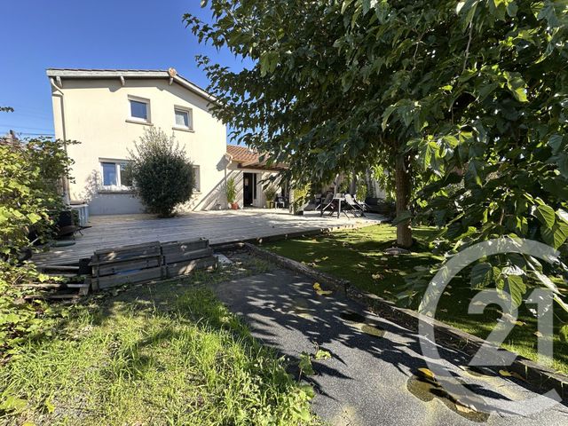 maison à vendre - 7 pièces - 139.0 m2 - PESSAC - 33 - AQUITAINE - Century 21 A.C.O.