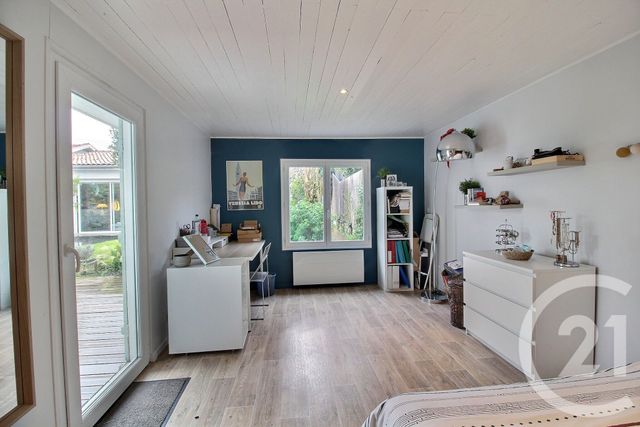 maison à vendre - 5 pièces - 155.0 m2 - PESSAC - 33 - AQUITAINE - Century 21 A.C.O