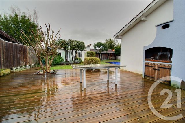 maison à vendre - 5 pièces - 155.0 m2 - PESSAC - 33 - AQUITAINE - Century 21 A.C.O