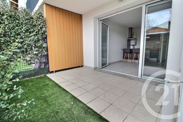 Appartement à vendre - 2 pièces - 40.0 m2 - PESSAC - 33 - AQUITAINE - Century 21 A.C.O