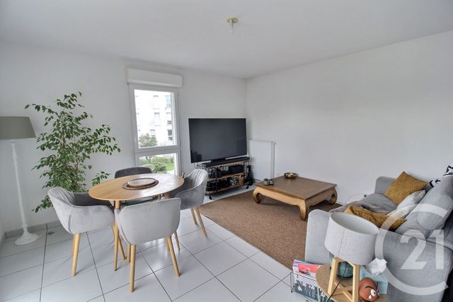 Appartement à vendre - 3 pièces - 59.44 m2 - PESSAC - 33 - AQUITAINE - Century 21 A.C.O