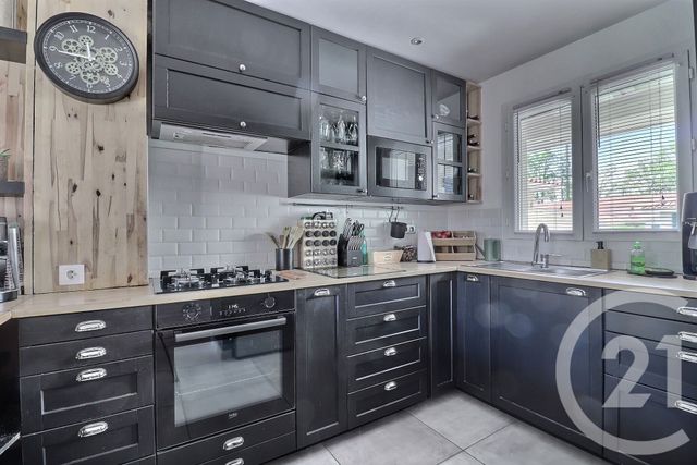 maison à vendre - 4 pièces - 81.2 m2 - PESSAC - 33 - AQUITAINE - Century 21 A.C.O.