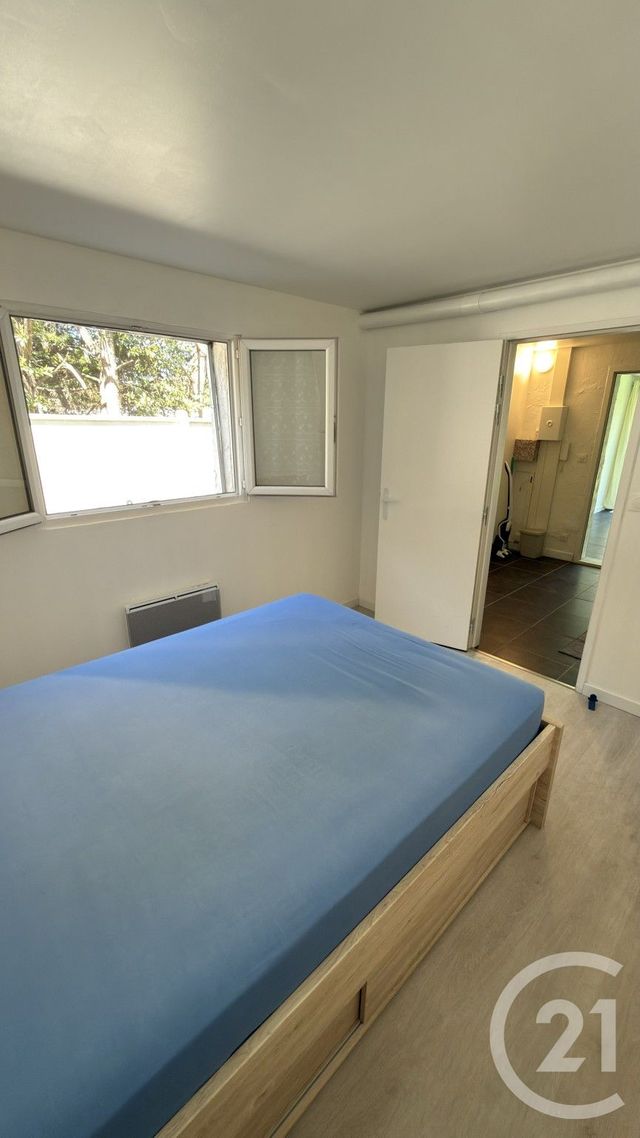 Appartement F2 à vendre - 2 pièces - 30.7 m2 - PESSAC - 33 - AQUITAINE - Century 21 A.C.O.