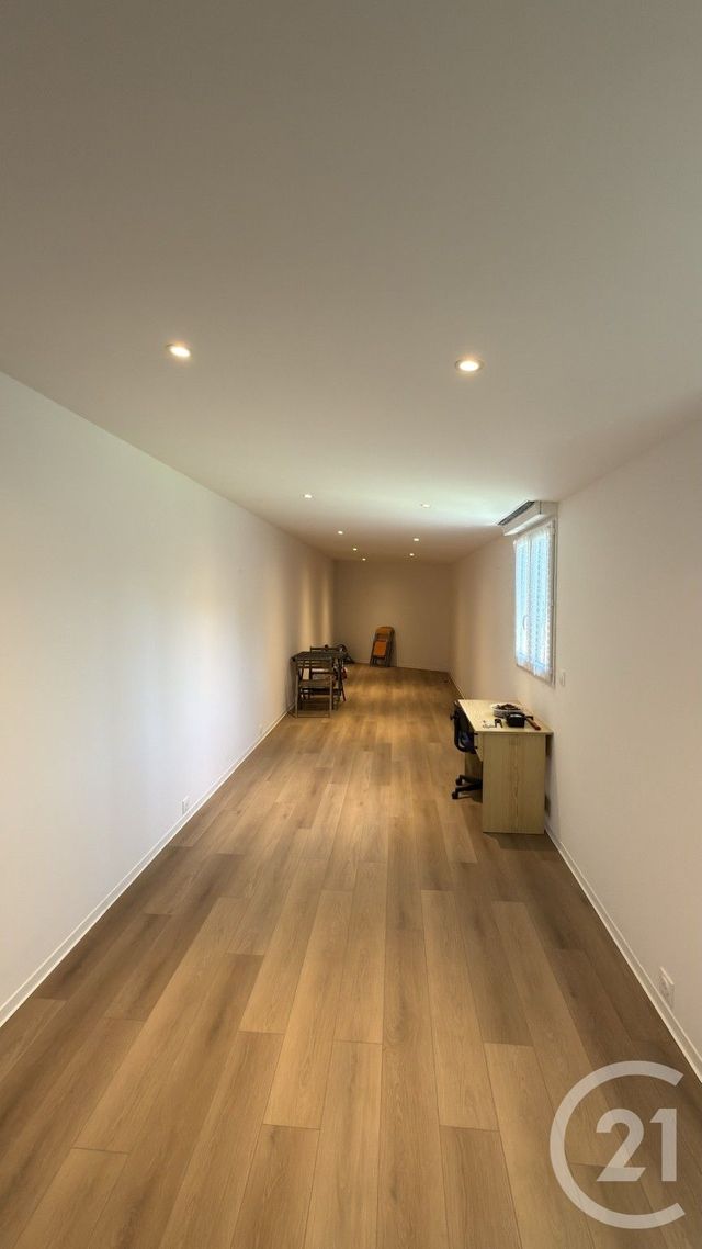 Appartement F2 à vendre - 2 pièces - 30.7 m2 - PESSAC - 33 - AQUITAINE - Century 21 A.C.O.