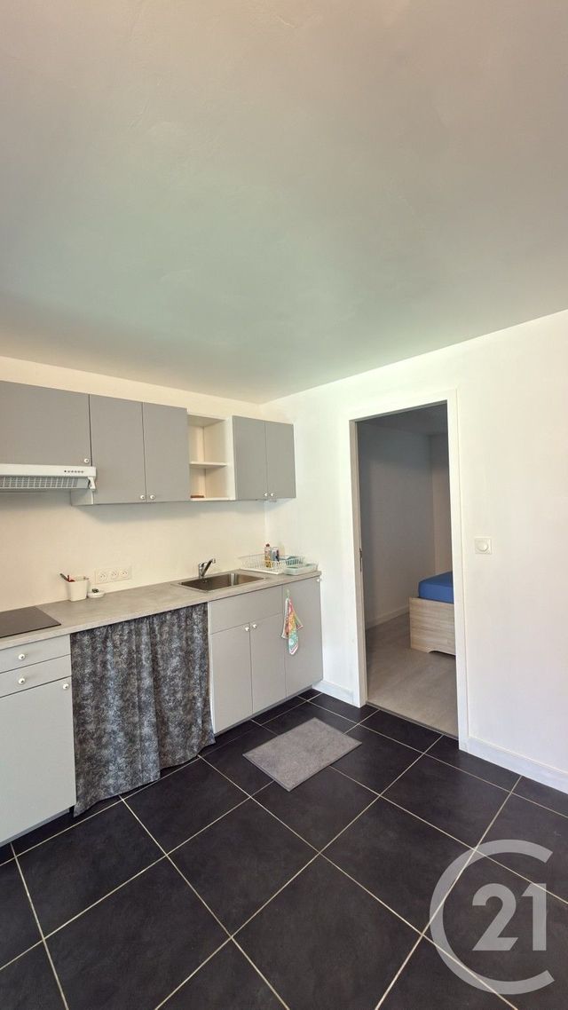 Appartement F2 à vendre - 2 pièces - 30.7 m2 - PESSAC - 33 - AQUITAINE - Century 21 A.C.O.