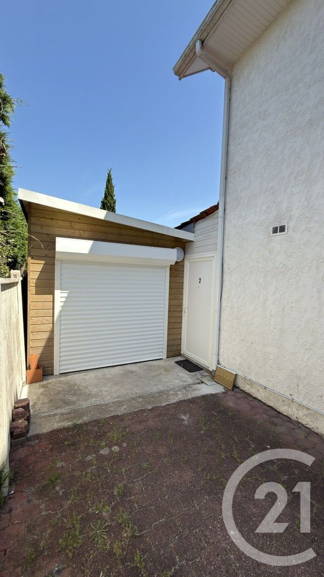 Appartement F2 à vendre - 2 pièces - 30.7 m2 - PESSAC - 33 - AQUITAINE - Century 21 A.C.O.