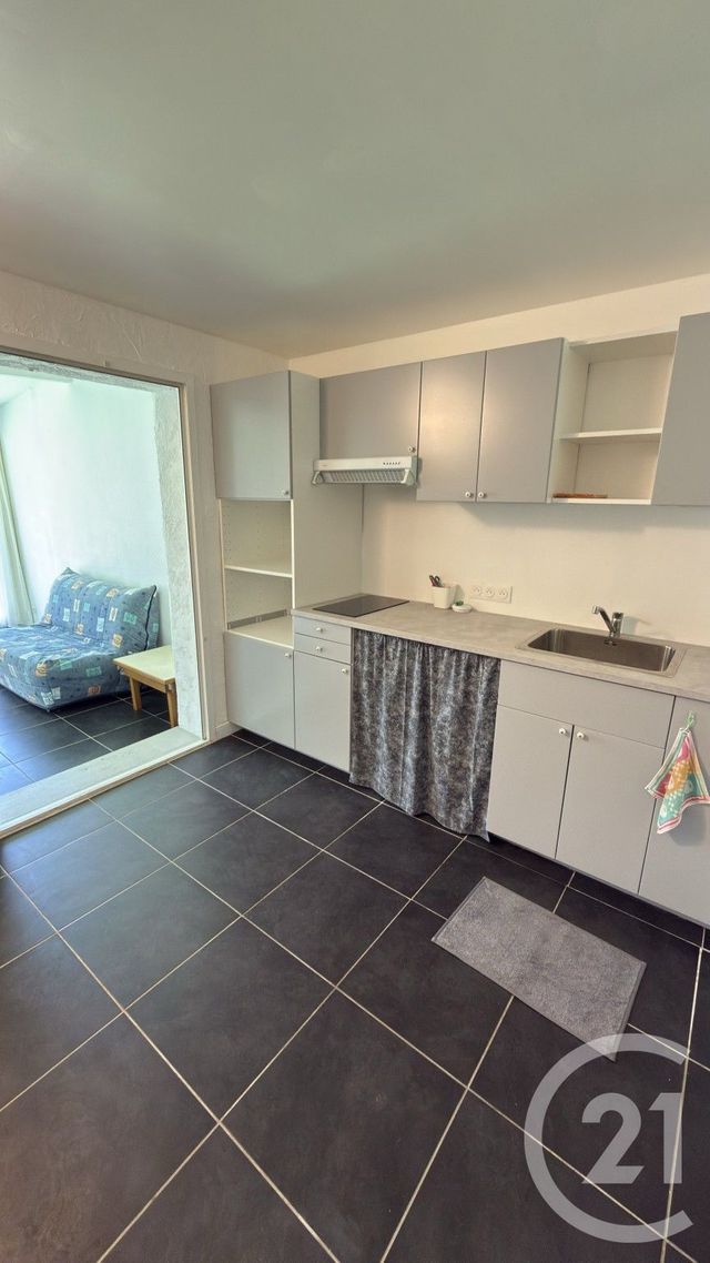 Appartement F2 à vendre - 2 pièces - 30.7 m2 - PESSAC - 33 - AQUITAINE - Century 21 A.C.O.