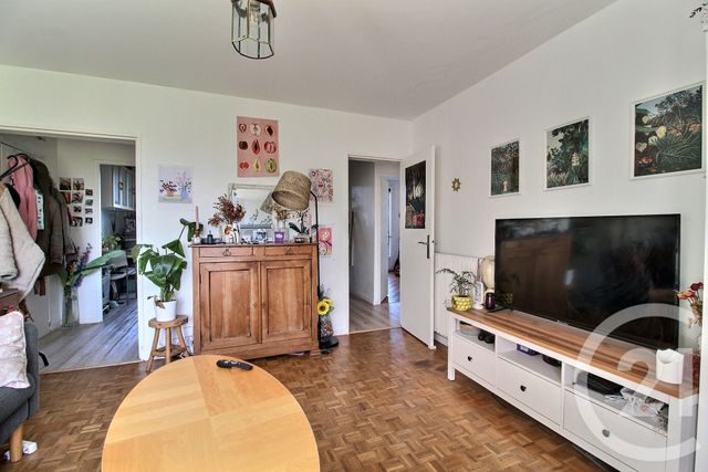 Appartement F3 à vendre - 3 pièces - 56.68 m2 - PESSAC - 33 - AQUITAINE - Century 21 A.C.O.