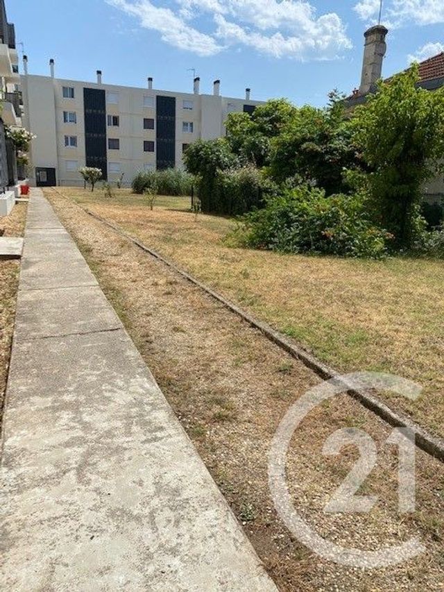 Appartement F3 à vendre - 3 pièces - 50.85 m2 - PESSAC - 33 - AQUITAINE - Century 21 A.C.O.