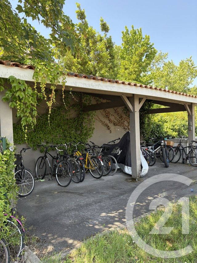 Appartement Studio à vendre - 1 pièce - 17.2 m2 - PESSAC - 33 - AQUITAINE - Century 21 A.C.O.