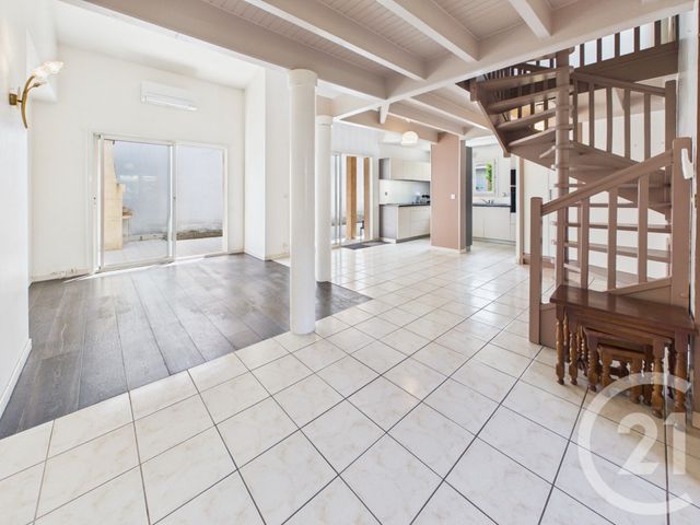 maison à vendre - 3 pièces - 89.35 m2 - PESSAC - 33 - AQUITAINE - Century 21 A.C.O.