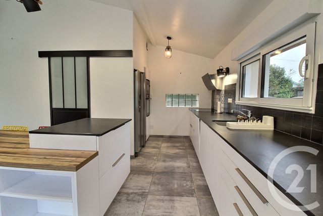 maison à vendre - 7 pièces - 177.27 m2 - PESSAC - 33 - AQUITAINE - Century 21 A.C.O.