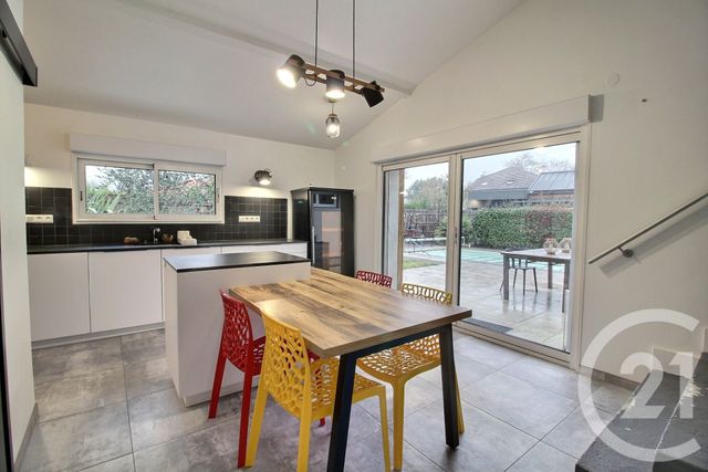 maison à vendre - 7 pièces - 177.27 m2 - PESSAC - 33 - AQUITAINE - Century 21 A.C.O.