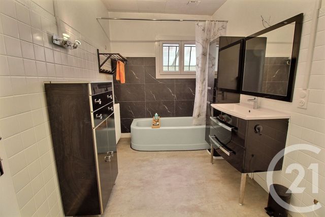 maison à vendre - 7 pièces - 177.27 m2 - PESSAC - 33 - AQUITAINE - Century 21 A.C.O.