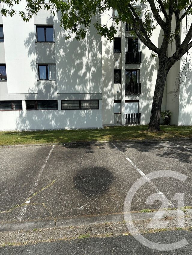 Appartement F1 à vendre - 1 pièce - 34.0 m2 - PESSAC - 33 - AQUITAINE - Century 21 A.C.O.