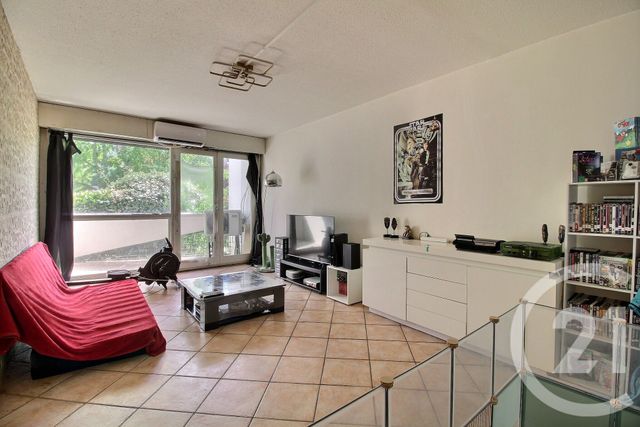 Appartement F4 à vendre - 4 pièces - 79.29 m2 - PESSAC - 33 - AQUITAINE - Century 21 A.C.O.