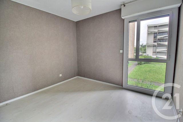Appartement F3 à vendre - 3 pièces - 57.0 m2 - PESSAC - 33 - AQUITAINE - Century 21 A.C.O.