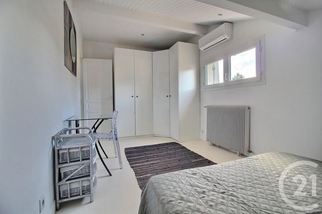 Appartement F3 à louer - 3 pièces - 60.0 m2 - PESSAC - 33 - AQUITAINE - Century 21 A.C.O.