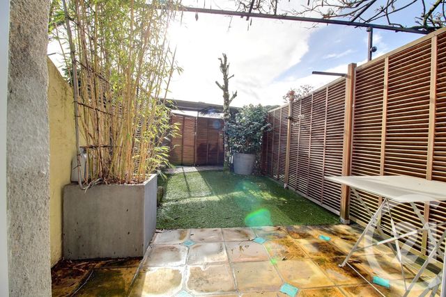 Appartement F3 à louer - 3 pièces - 60.0 m2 - PESSAC - 33 - AQUITAINE - Century 21 A.C.O.