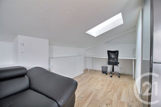 Appartement F2 à louer - 2 pièces - 44.0 m2 - PESSAC - 33 - AQUITAINE - Century 21 A.C.O.