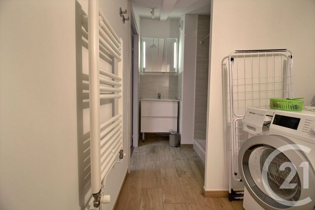 Appartement F2 à louer - 2 pièces - 44.0 m2 - PESSAC - 33 - AQUITAINE - Century 21 A.C.O.