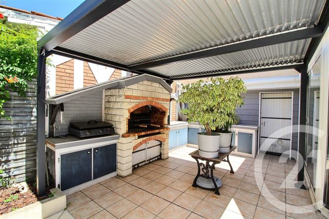 maison à vendre - 5 pièces - 97.0 m2 - PESSAC - 33 - AQUITAINE - Century 21 A.C.O.