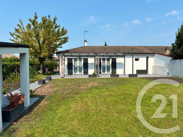 maison à louer - 4 pièces - 94.25 m2 - PESSAC - 33 - AQUITAINE - Century 21 A.C.O.