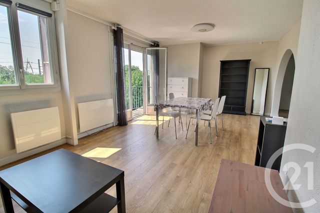 Appartement F4 à louer - 4 pièces - 64.0 m2 - PESSAC - 33 - AQUITAINE - Century 21 A.C.O.