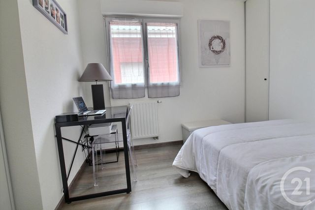 Appartement F4 à louer - 4 pièces - 83.3 m2 - PESSAC - 33 - AQUITAINE - Century 21 A.C.O.