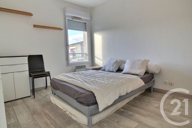 Appartement T2 à louer - 2 pièces - 48.0 m2 - MERIGNAC - 33 - AQUITAINE - Century 21 A.C.O.