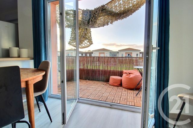 Appartement T2 à louer - 2 pièces - 48.0 m2 - MERIGNAC - 33 - AQUITAINE - Century 21 A.C.O.