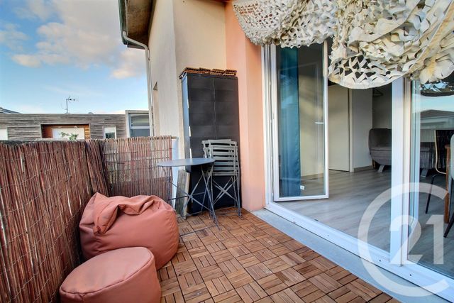 Appartement T2 à louer - 2 pièces - 48.0 m2 - MERIGNAC - 33 - AQUITAINE - Century 21 A.C.O.
