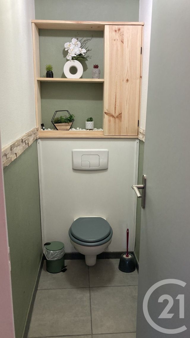 Appartement T2 à louer - 2 pièces - 45.0 m2 - PESSAC - 33 - AQUITAINE - Century 21 A.C.O.