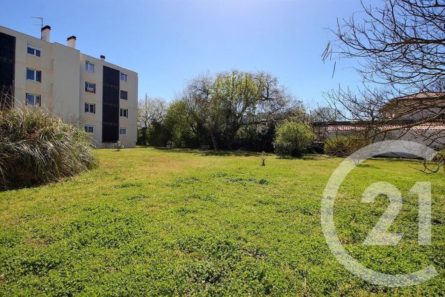 Appartement F4 à vendre - 4 pièces - 63.61 m2 - PESSAC - 33 - AQUITAINE - Century 21 A.C.O