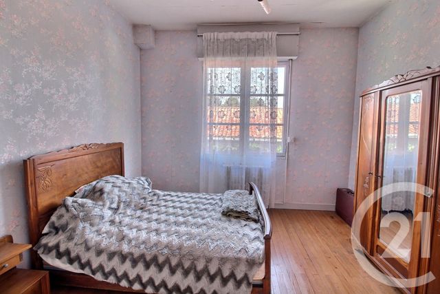 maison à vendre - 6 pièces - 228.0 m2 - PESSAC - 33 - AQUITAINE - Century 21 A.C.O.