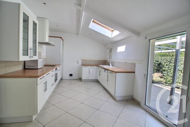 maison à vendre - 6 pièces - 133.0 m2 - PESSAC - 33 - AQUITAINE - Century 21 A.C.O.