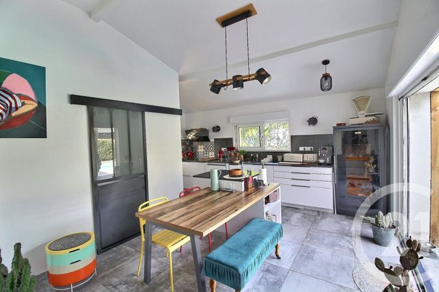 maison à vendre - 7 pièces - 177.27 m2 - PESSAC - 33 - AQUITAINE - Century 21 A.C.O