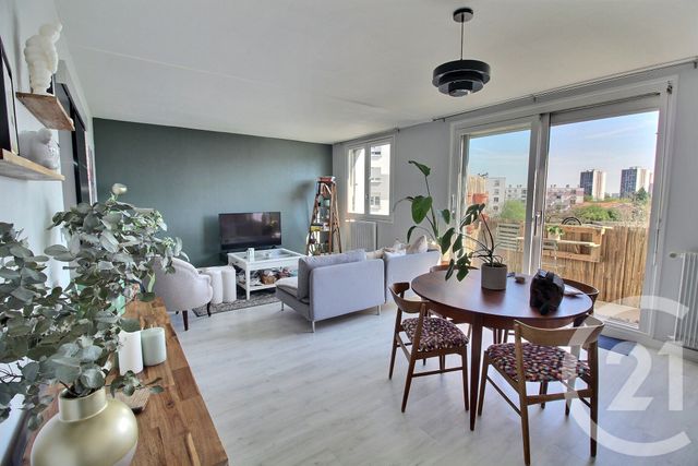 Appartement F4 à vendre - 4 pièces - 80.7 m2 - PESSAC - 33 - AQUITAINE - Century 21 A.C.O