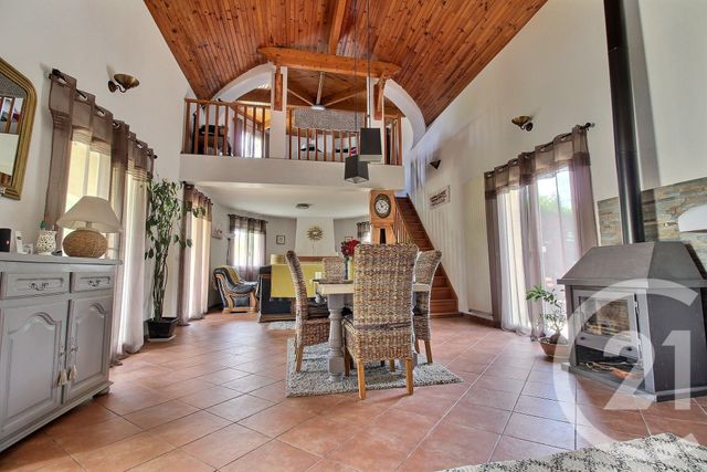 maison à vendre - 5 pièces - 167.9 m2 - PESSAC - 33 - AQUITAINE - Century 21 A.C.O